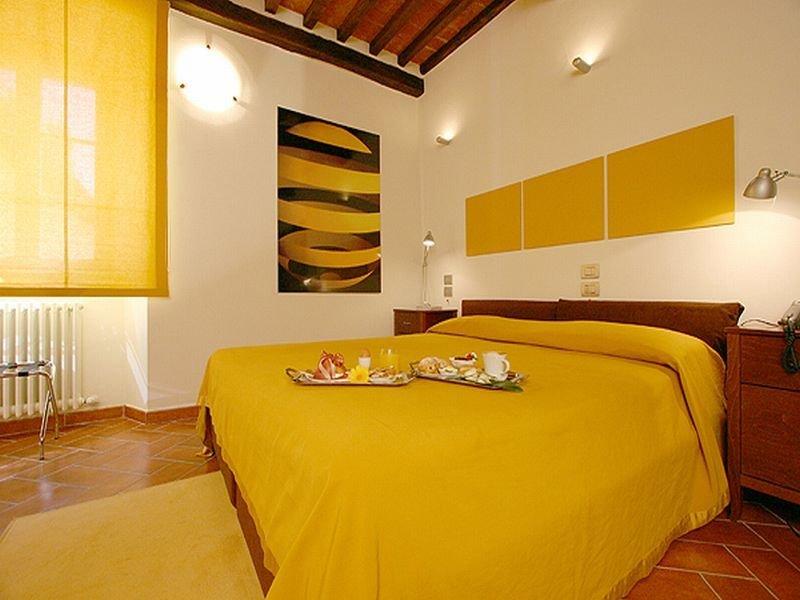 & Hotel 4*